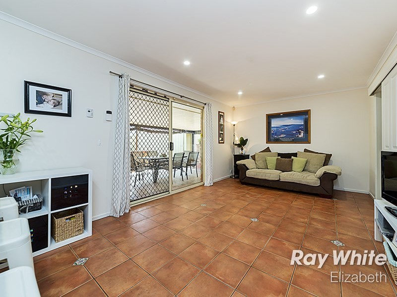 6 Mildren Court, Greenwith SA 5125