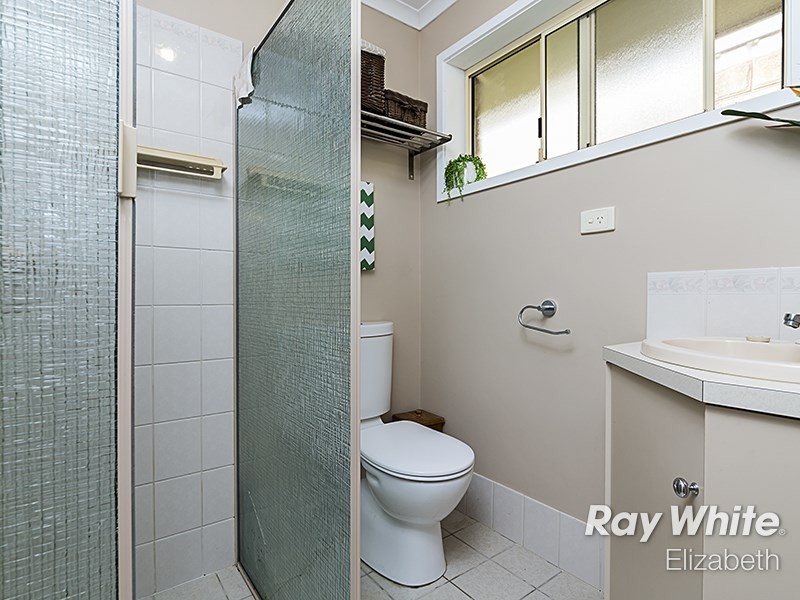 6 Mildren Court, Greenwith SA 5125