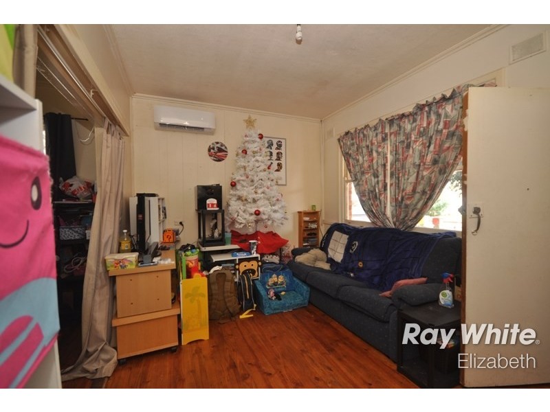 28 Wilkins Road, Elizabeth Downs SA 5113