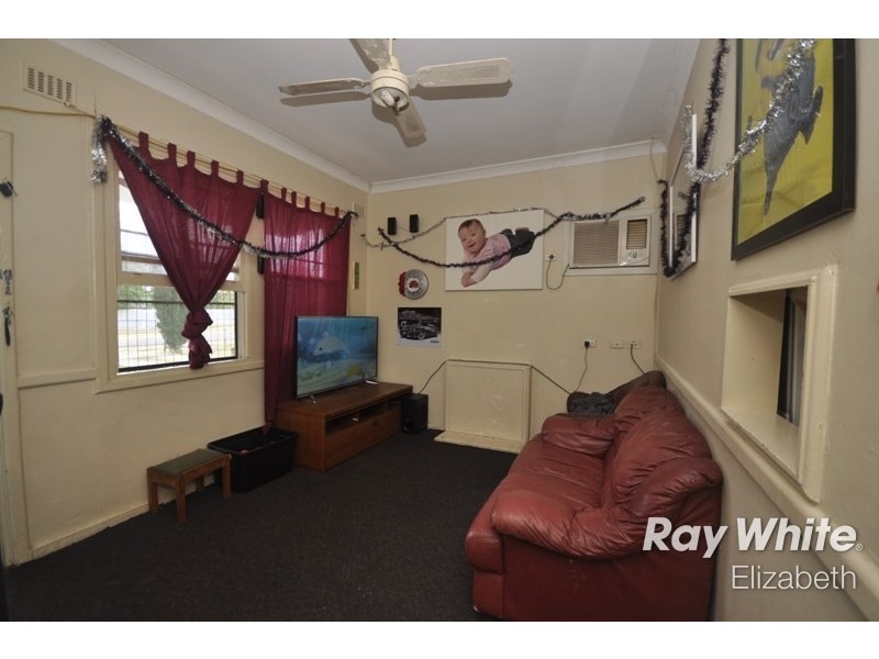 30 Wilkins Road, Elizabeth Downs SA 5113