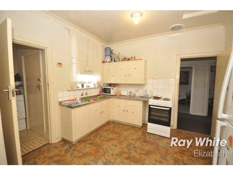 30 Wilkins Road, Elizabeth Downs SA 5113