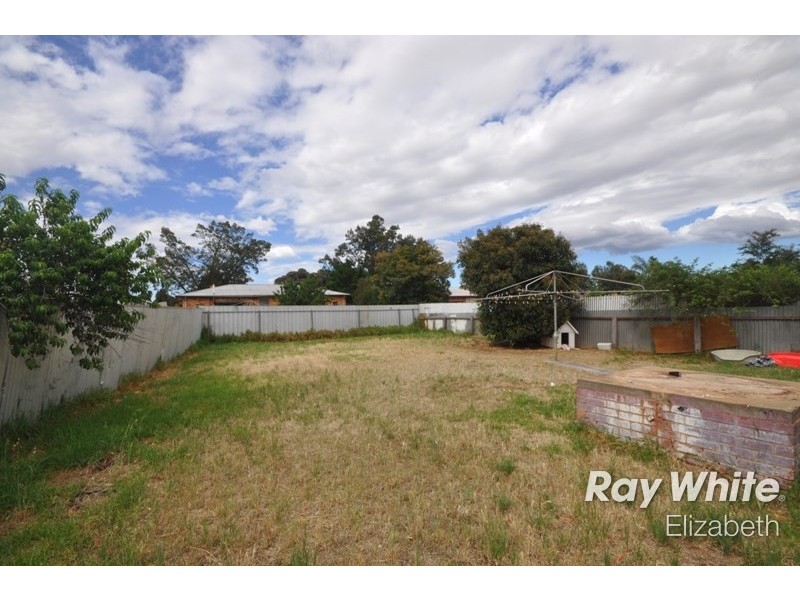 30 Wilkins Road, Elizabeth Downs SA 5113