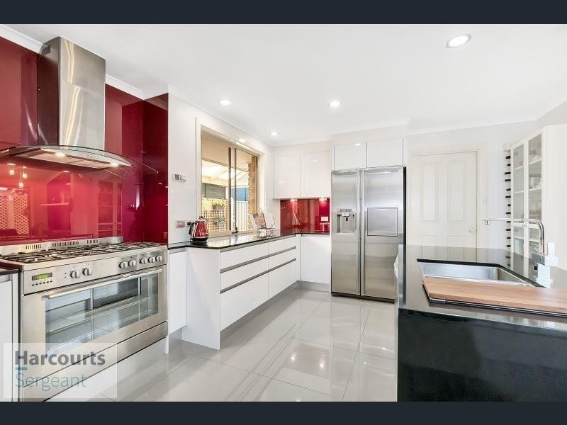 11 Cardhu Place, Greenwith SA 5125