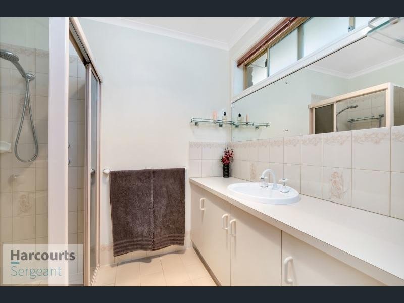 11 Cardhu Place, Greenwith SA 5125