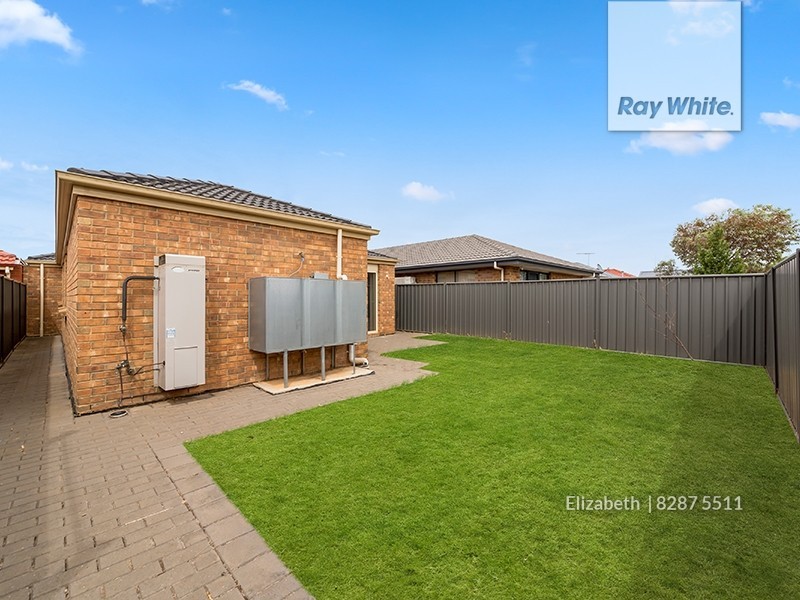 28 Jarrah Drive, Munno Para West SA 5115
