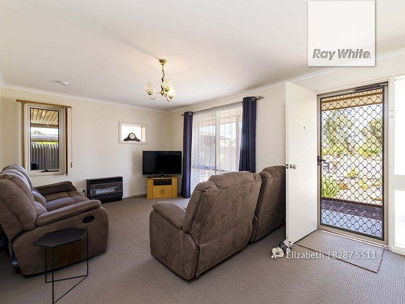 9 Begonia Court, Parafield Gardens SA 5107