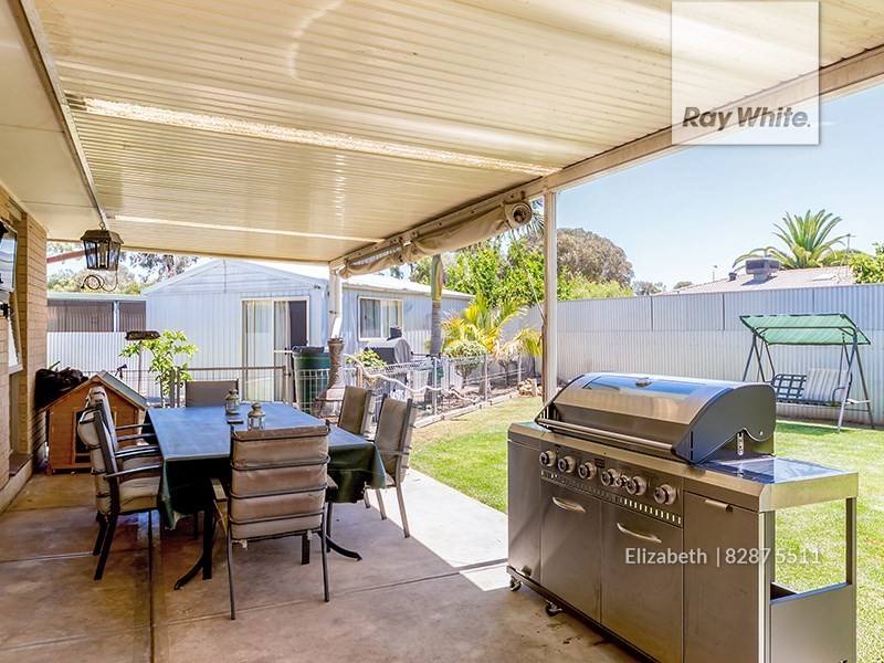 9 Begonia Court, Parafield Gardens SA 5107