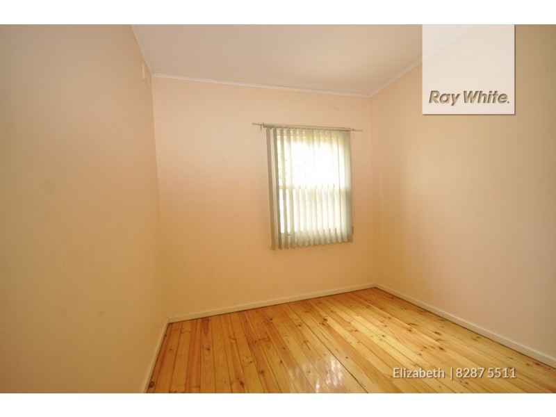 38 St Leonard Crescent, Elizabeth Downs SA 5113