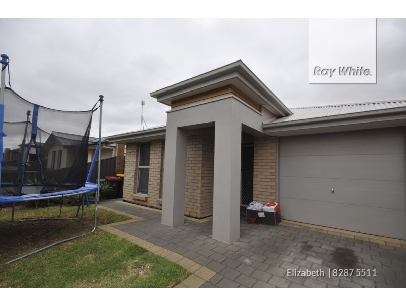 36 St Germain Avenue, Andrews Farm SA 5114