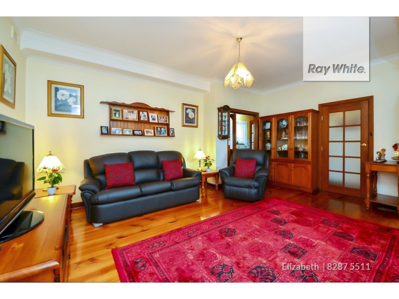 6 Abelia Street, Elizabeth Vale SA 5112