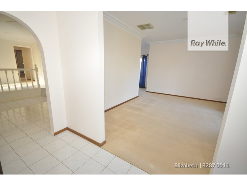 8 Oberon Court, Hillbank SA 5112