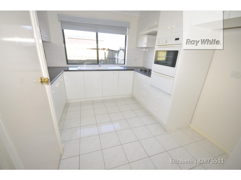 8 Oberon Court, Hillbank SA 5112