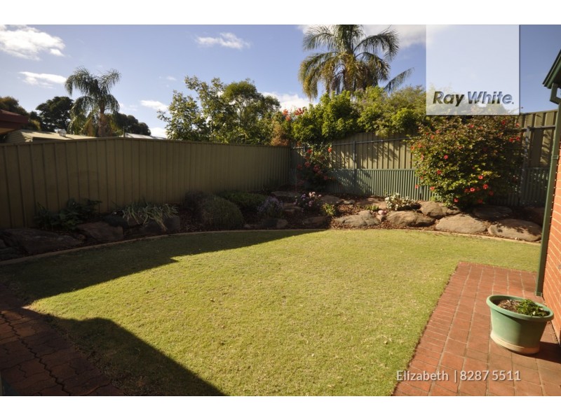 8 Oberon Court, Hillbank SA 5112