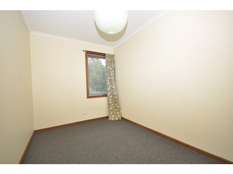 9 Paginton Crescent, Elizabeth East SA 5112