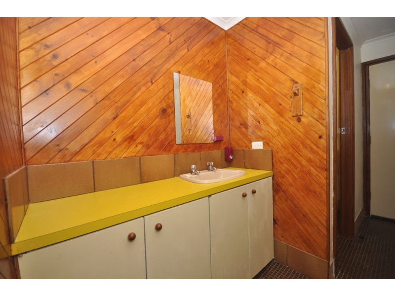 9 Paginton Crescent, Elizabeth East SA 5112