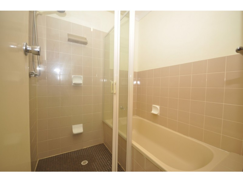 9 Paginton Crescent, Elizabeth East SA 5112