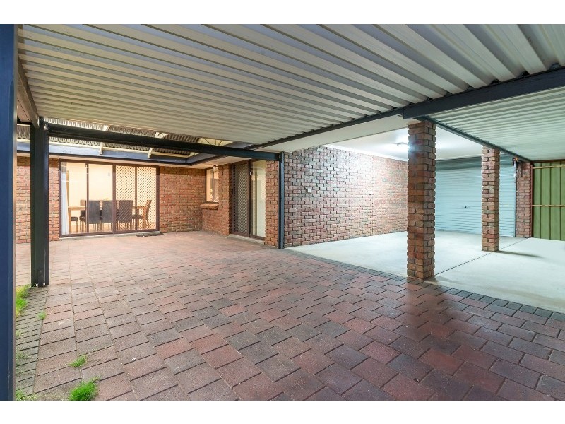 16 Oberon Court, Hillbank SA 5112