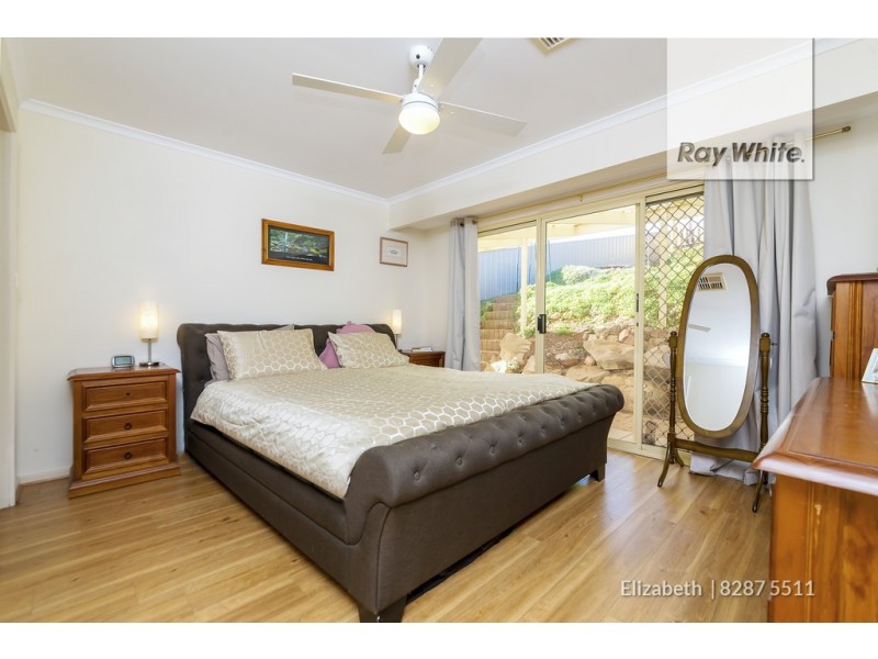 15 Cambridge Terrace, Hillbank SA 5112