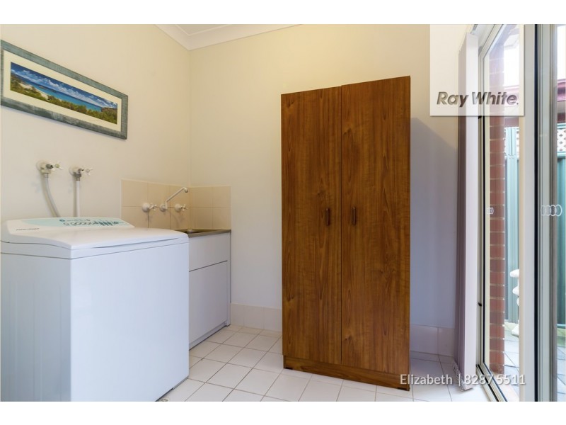 17 Heron Walk, Mawson Lakes SA 5095