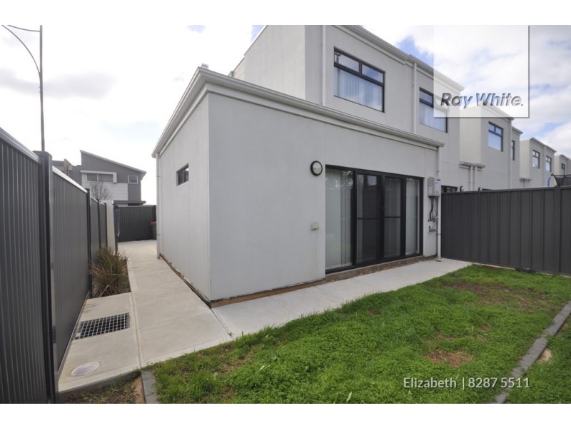 16 Adamson Street, Blakeview SA 5114