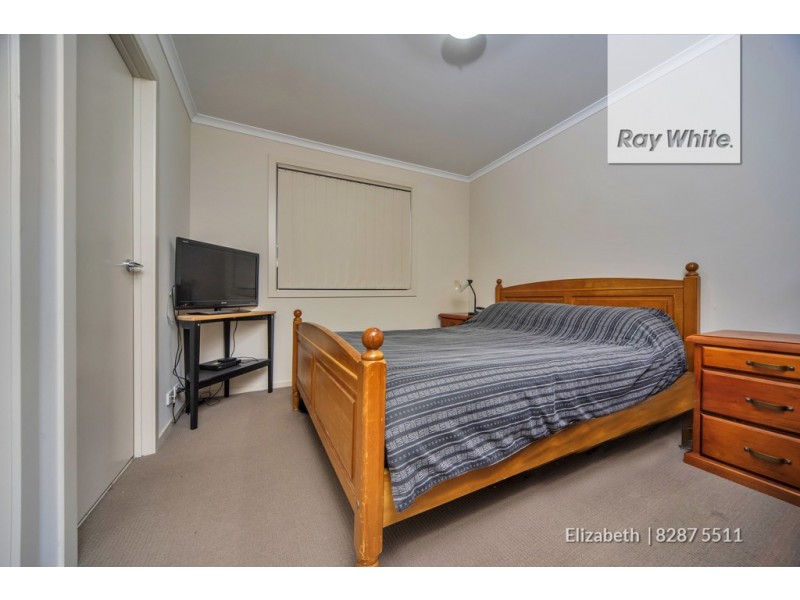 17 Riesling Crescent, Andrews Farm SA 5114