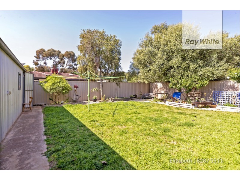 16 Harvey Drive, Salisbury East SA 5109