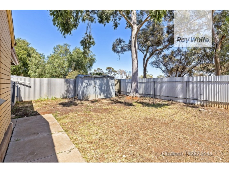 5 Alawoona Road, Munno Para SA 5115