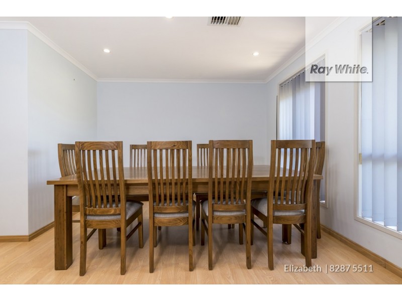 2 Hutton Avenue, Andrews Farm SA 5114