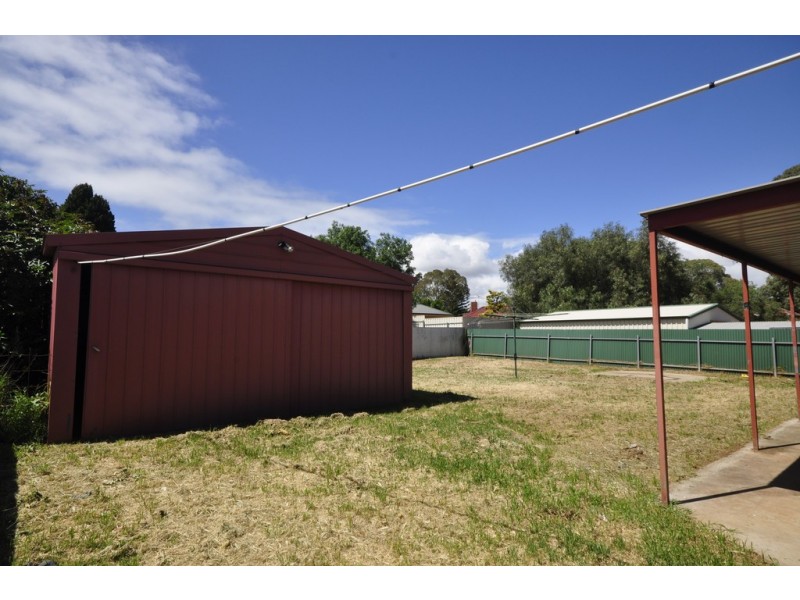 16 Crisp Road, Elizabeth Downs SA 5113
