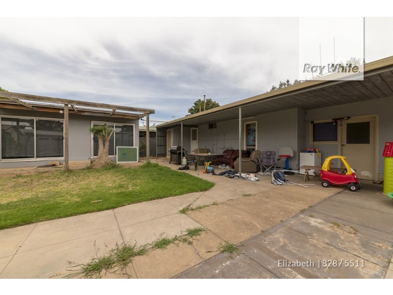 15 Grayling Street, Elizabeth East SA 5112