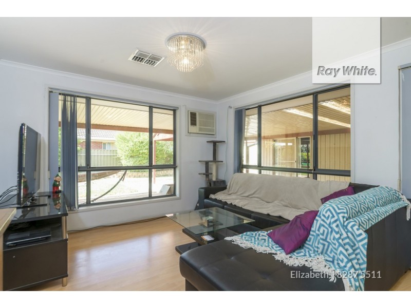 2 Hutton Avenue, Andrews Farm SA 5114