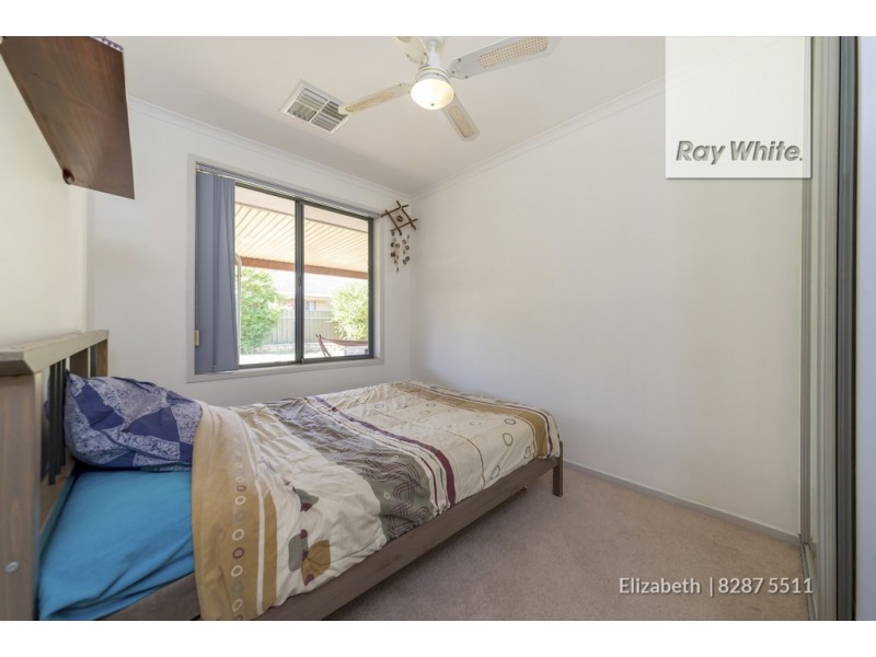 2 Hutton Avenue, Andrews Farm SA 5114