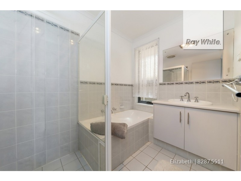 2 Hutton Avenue, Andrews Farm SA 5114