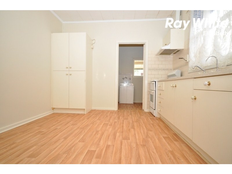 6 Mavros Road, Elizabeth Downs SA 5113