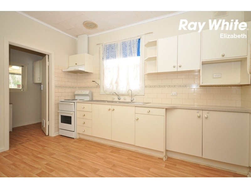 6 Mavros Road, Elizabeth Downs SA 5113