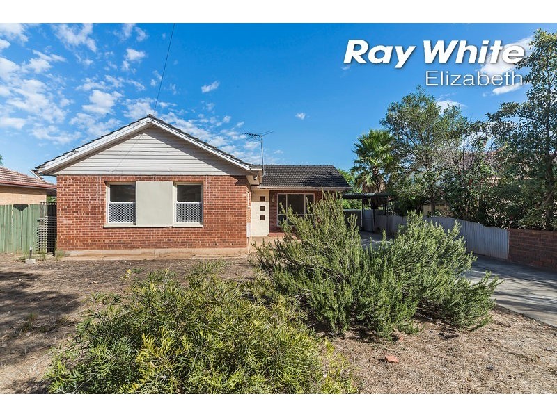 17 Crisp Road, Elizabeth Downs SA 5113