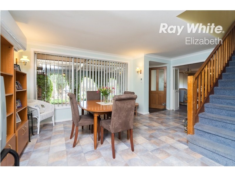 13 Barrington Road, Elizabeth Downs SA 5113