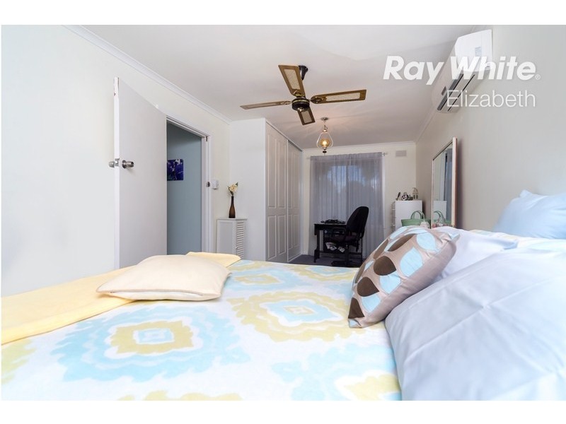 13 Barrington Road, Elizabeth Downs SA 5113