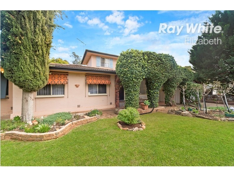 13 Barrington Road, Elizabeth Downs SA 5113