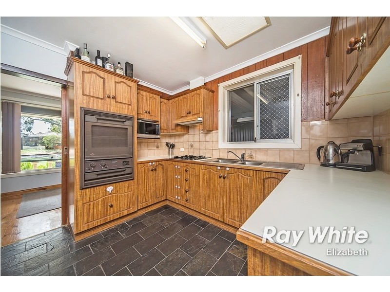 140 McKenzie Road, Elizabeth Downs SA 5113