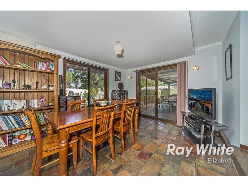 140 McKenzie Road, Elizabeth Downs SA 5113
