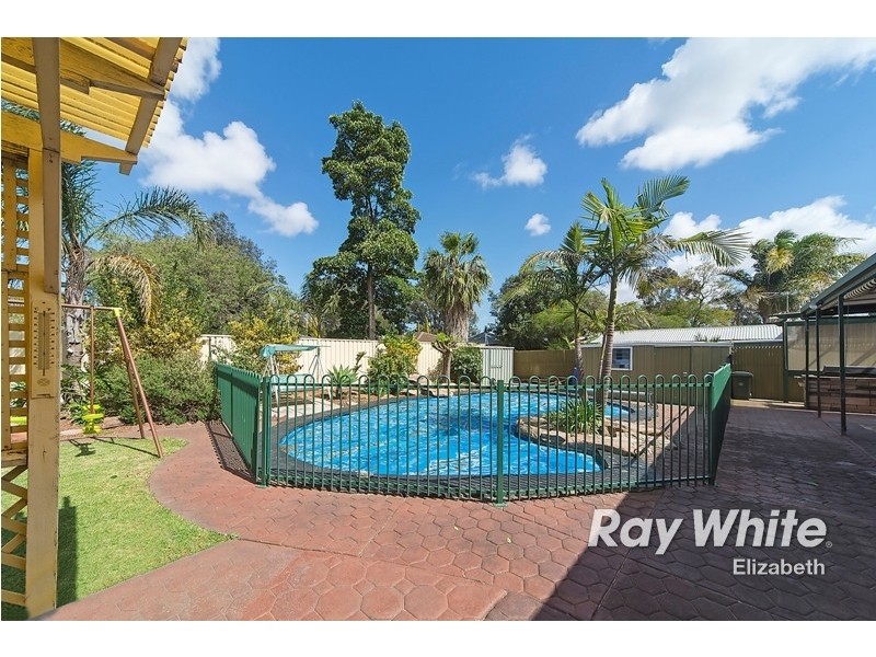 140 McKenzie Road, Elizabeth Downs SA 5113