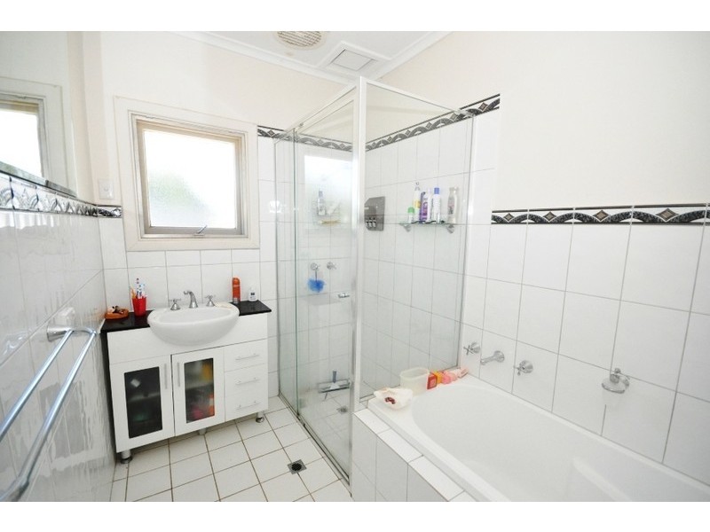 12 Atkinson Road, Elizabeth Downs SA 5113