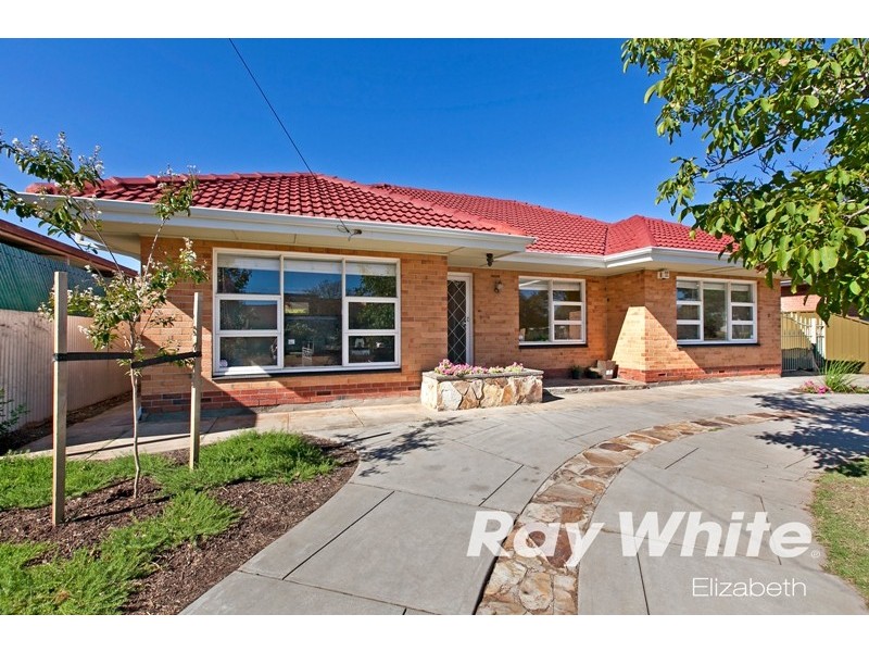 7 Smitham Street, Elizabeth Grove SA 5112