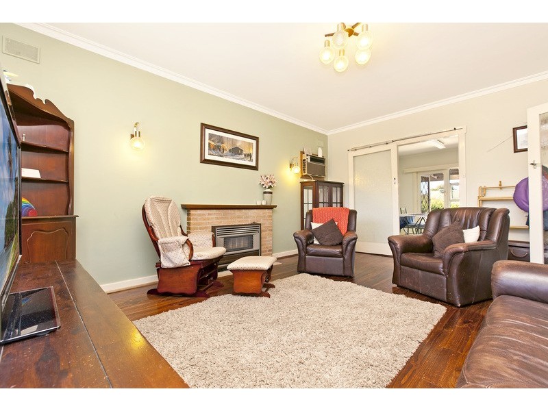 7 Smitham Street, Elizabeth Grove SA 5112