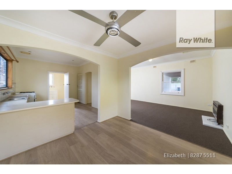 12 Grayling Street, Elizabeth East SA 5112