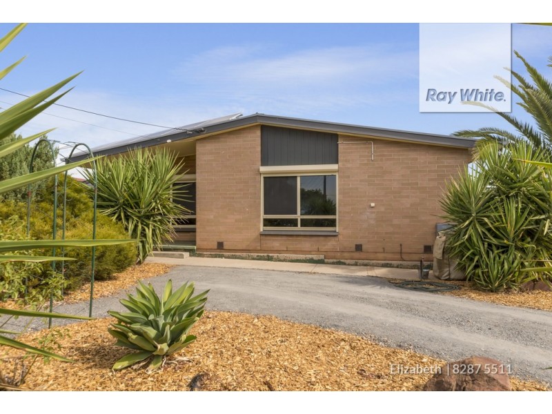 4 Seaborough Road, Elizabeth Park SA 5113