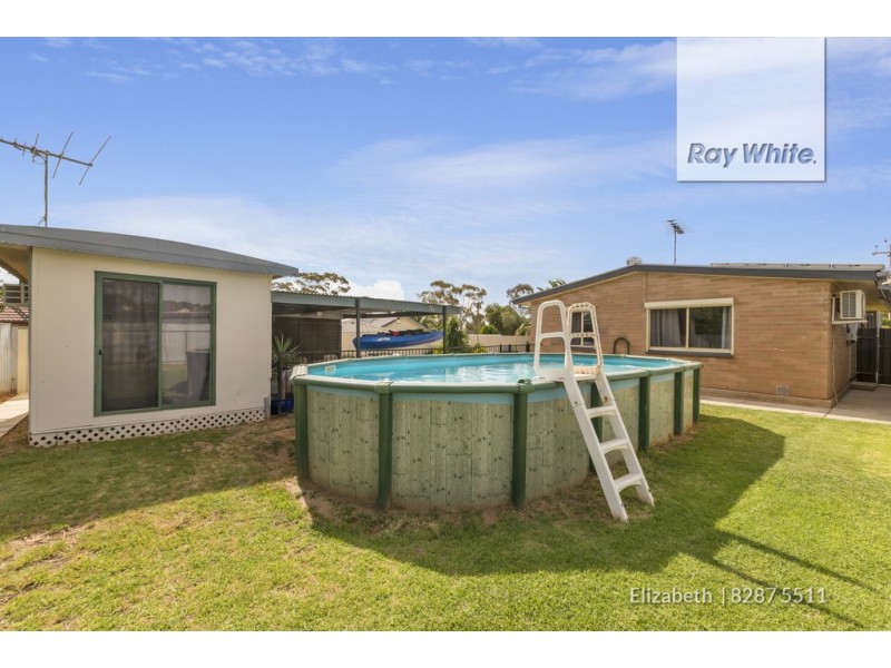 4 Seaborough Road, Elizabeth Park SA 5113