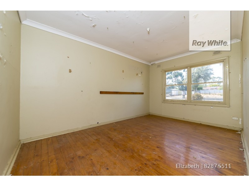 24 Hayles Road, Elizabeth Park SA 5113