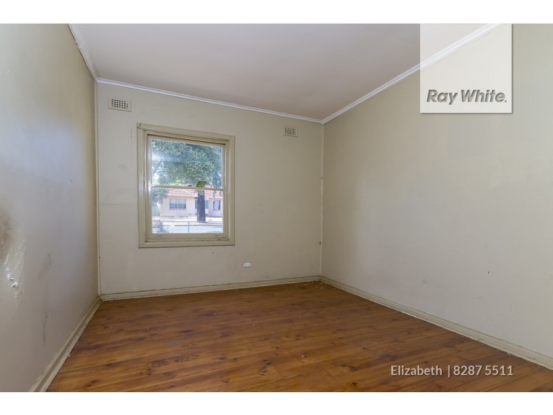 24 Hayles Road, Elizabeth Park SA 5113